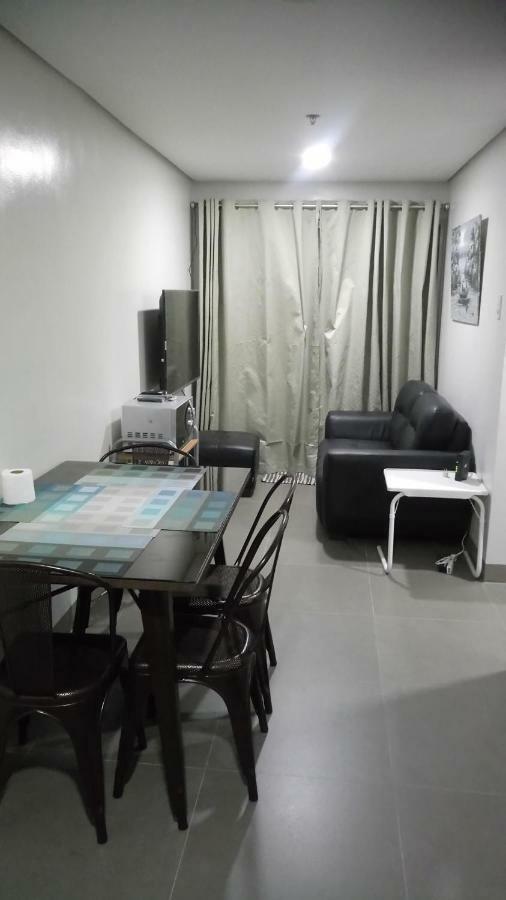 Baguio Central Apartment By Goshenland Baguio City Exterior photo